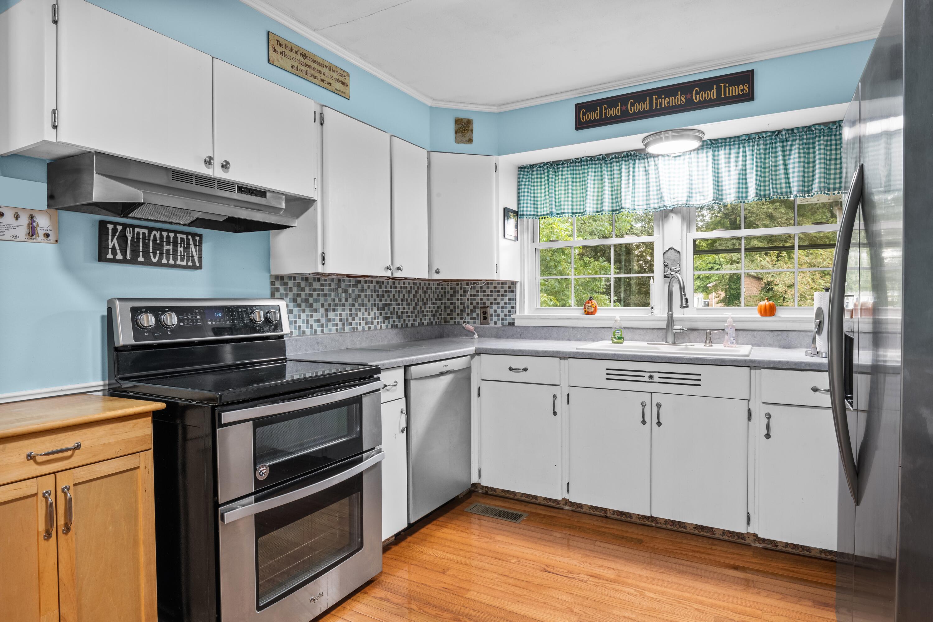 905 Woodward Avenue
