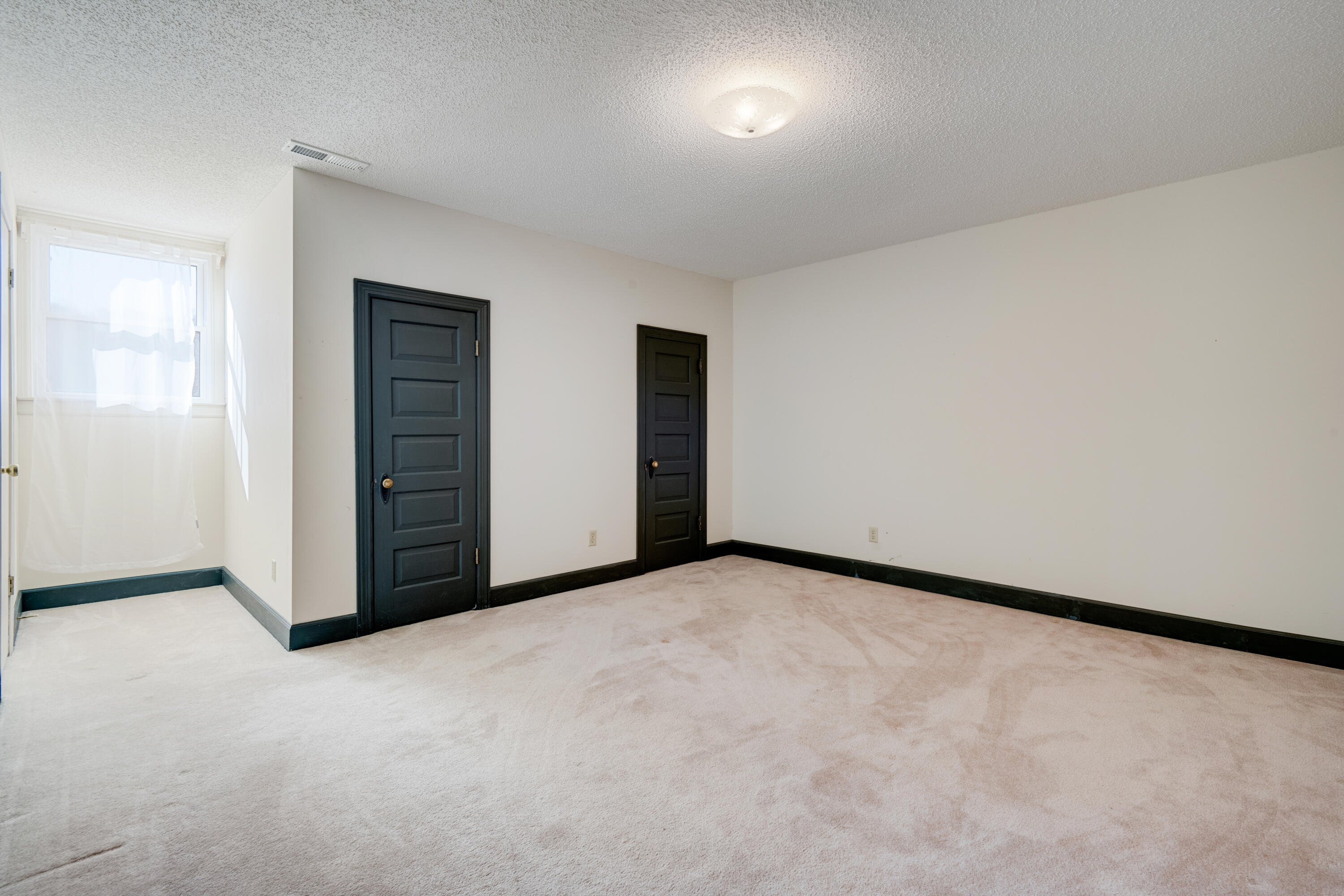 641 Riverbend Drive