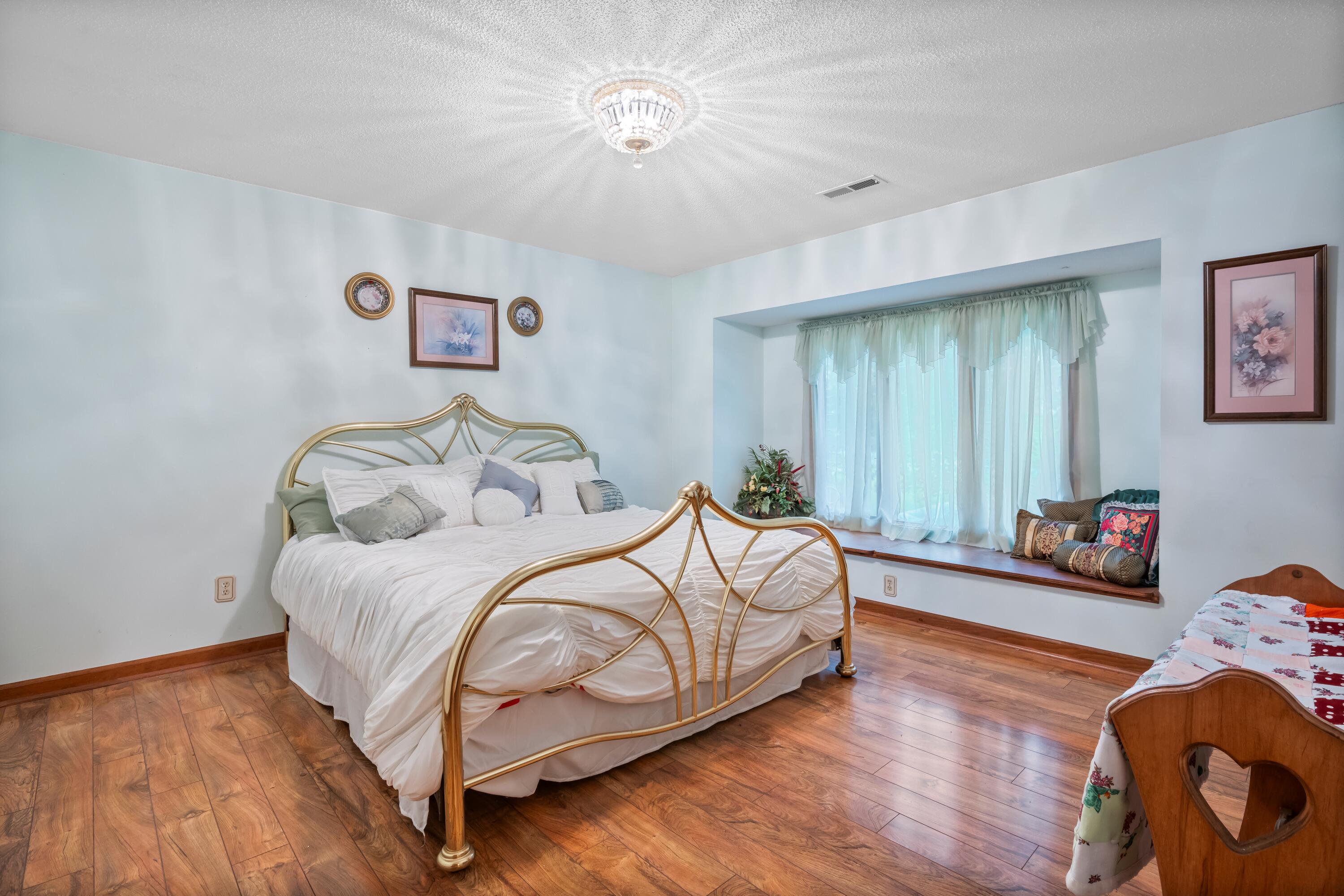 7321 Coastal Drive