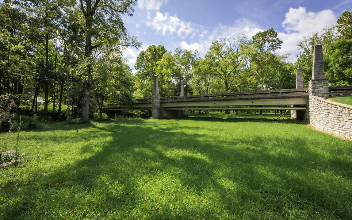 1754 Oakbrook Trail