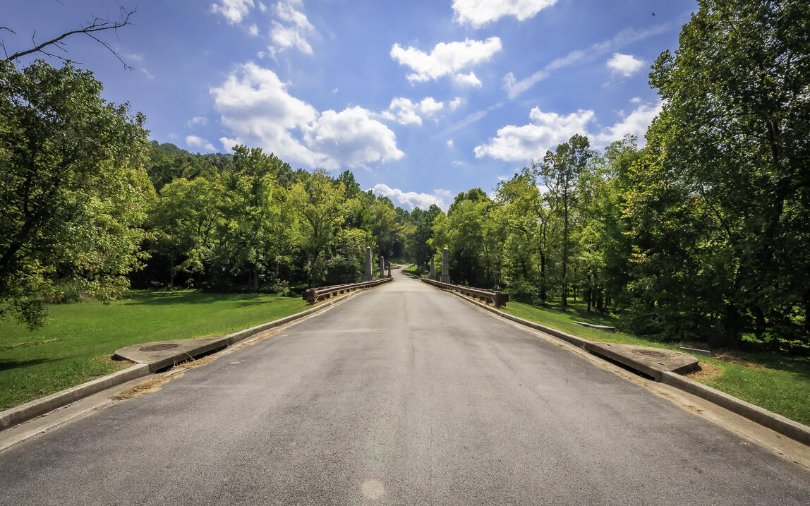 1754 Oakbrook Trail