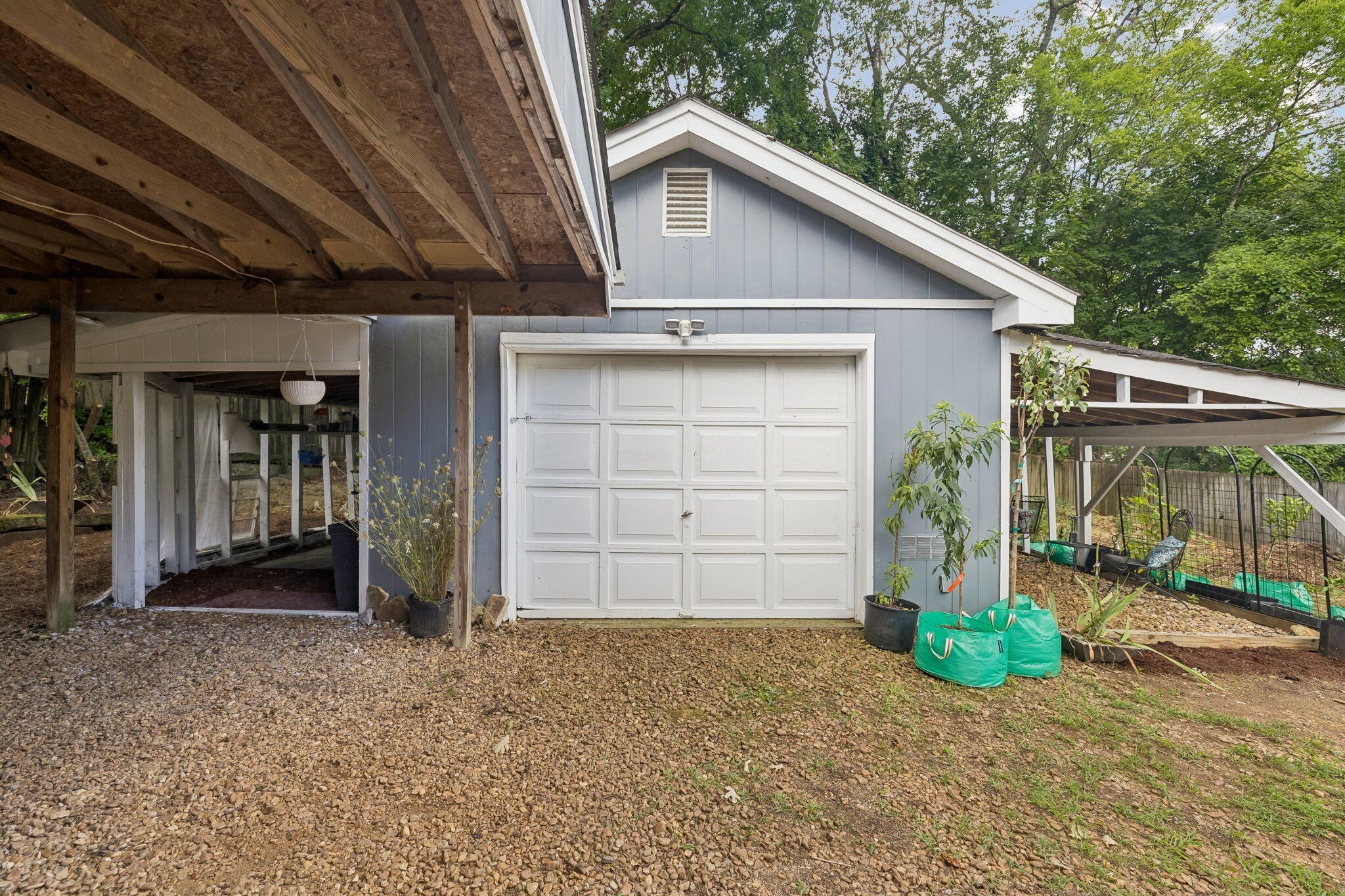 18 Orlando Drive