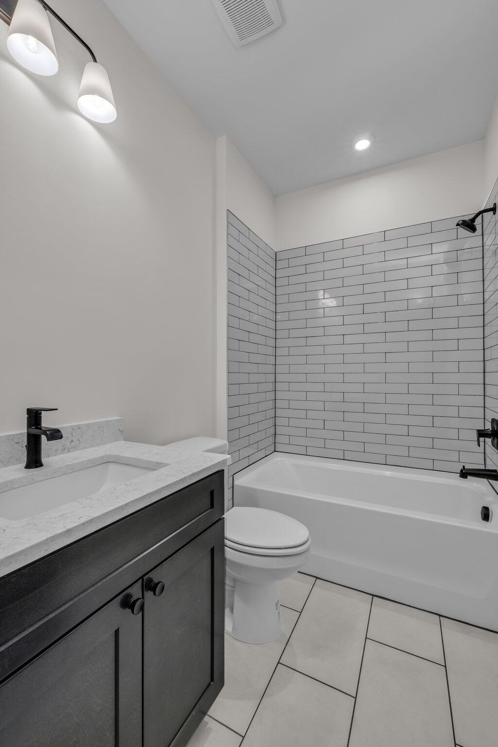 2696 Butlers Green Circle, 22