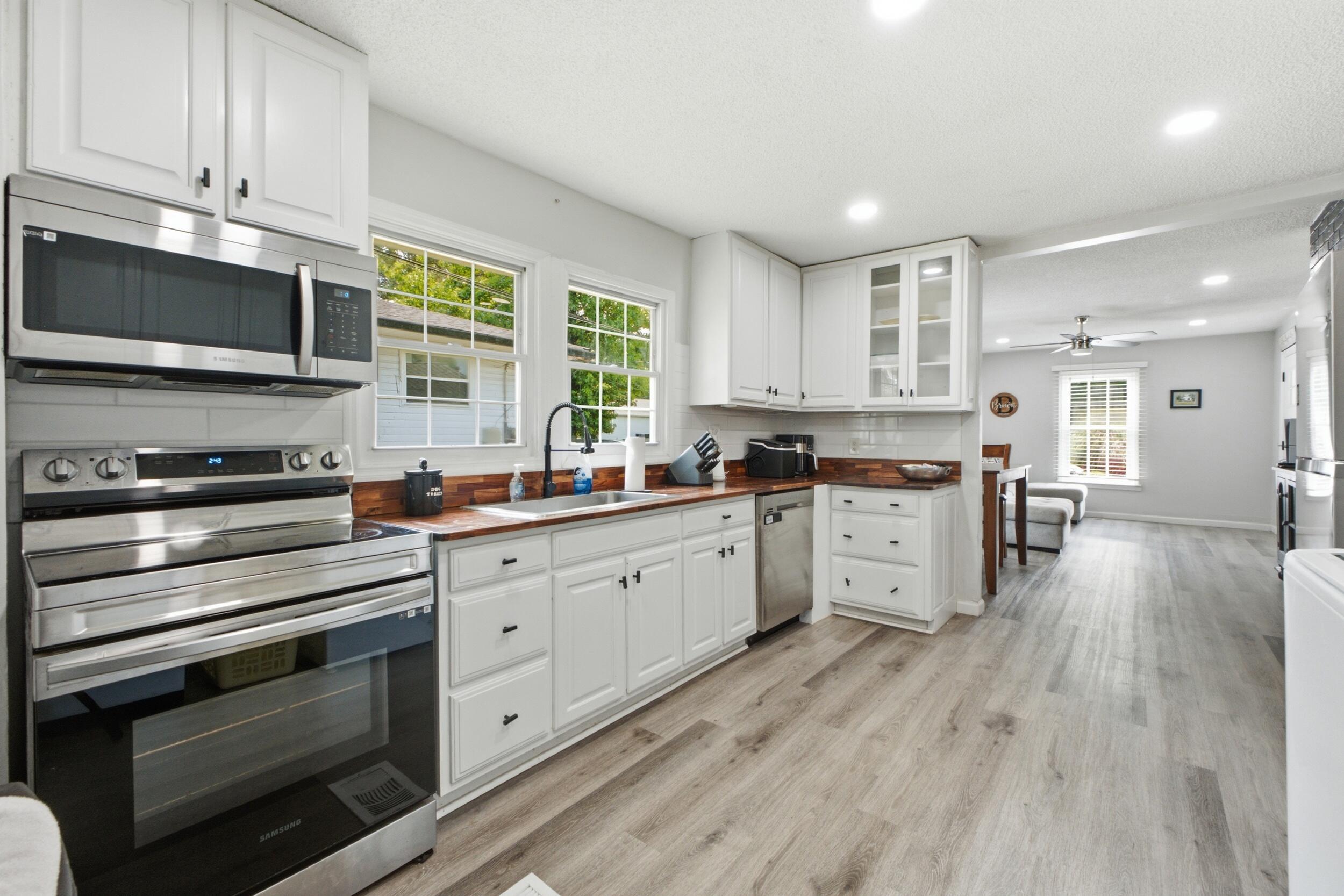 4329 Lazard Street