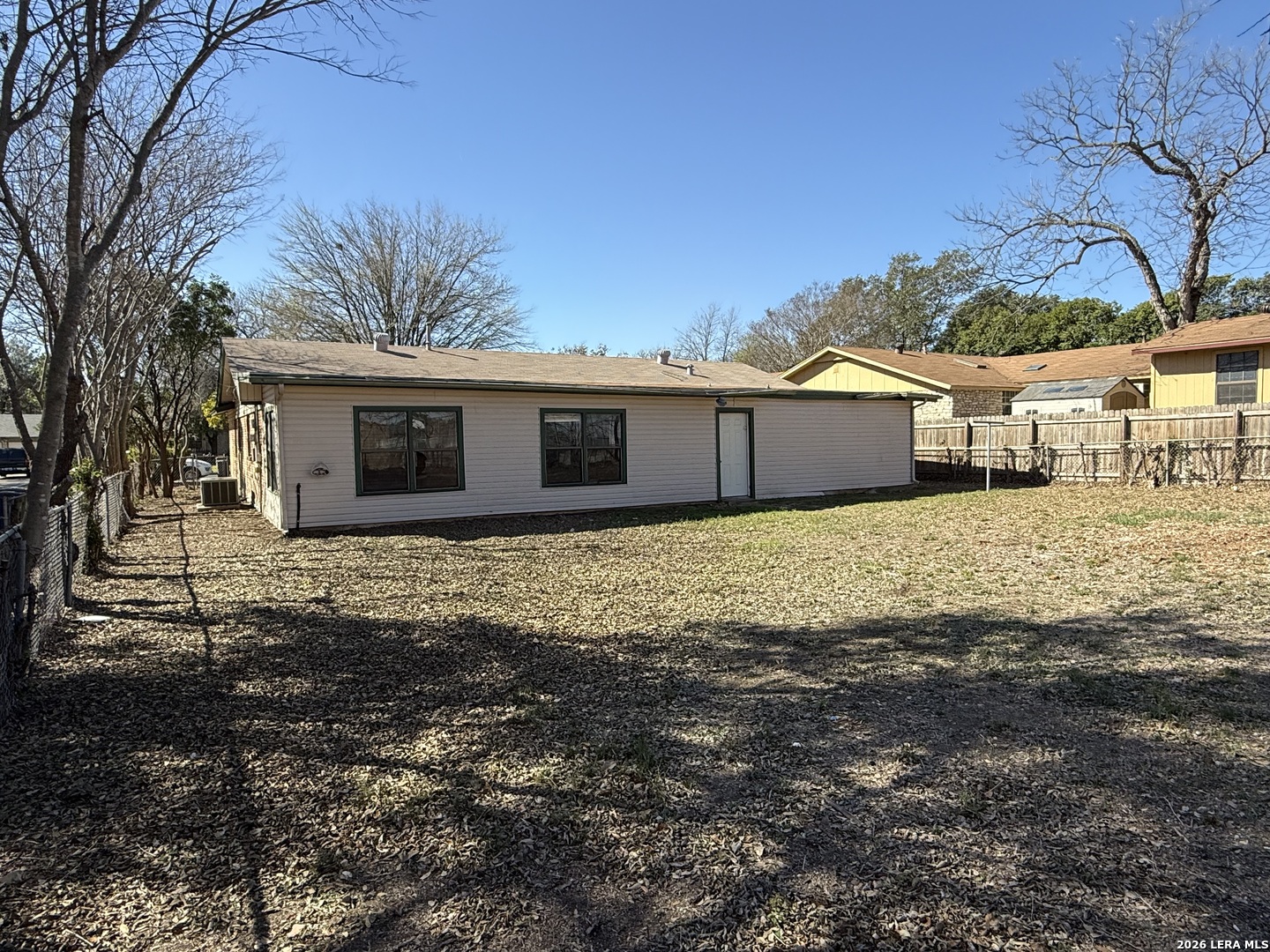 1015 Mount Capote