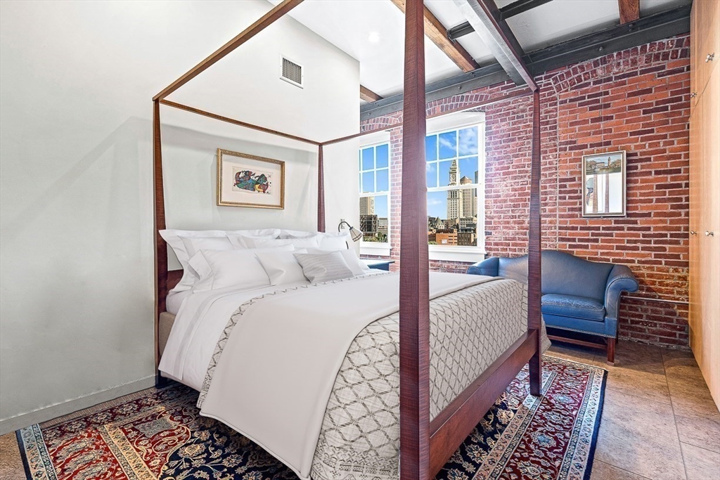 26 Stillman St # 4 Unit: 6-4
