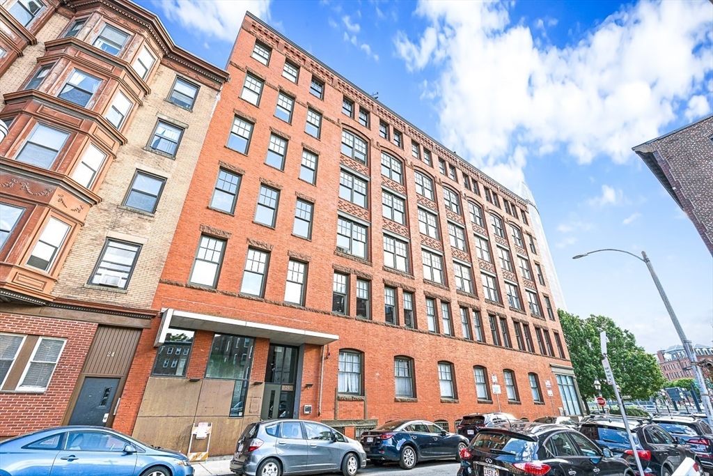 26 Stillman St # 4 Unit: 6-4