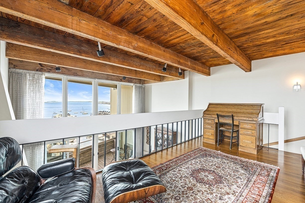 63 Atlantic Ave # 10E