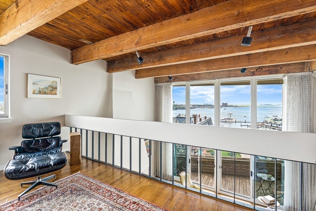 63 Atlantic Ave # 10E