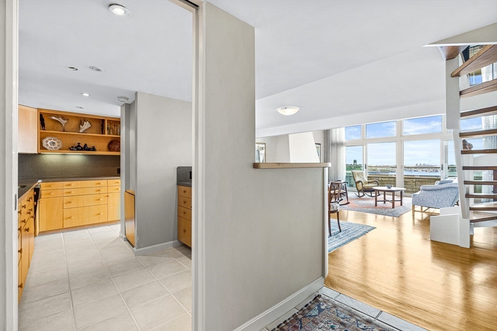 63 Atlantic Ave # 10E