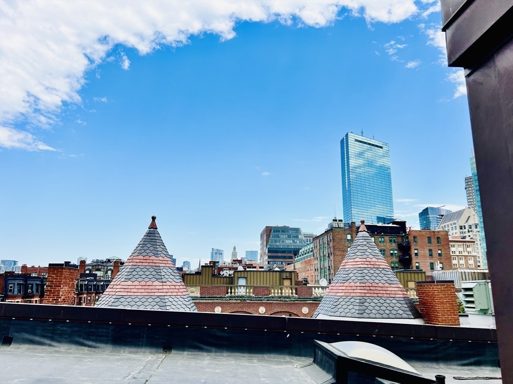 244 Newbury PH