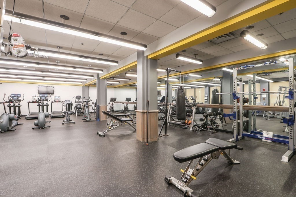 357 Commercial St # 725