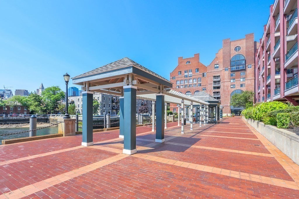 357 Commercial St # 725