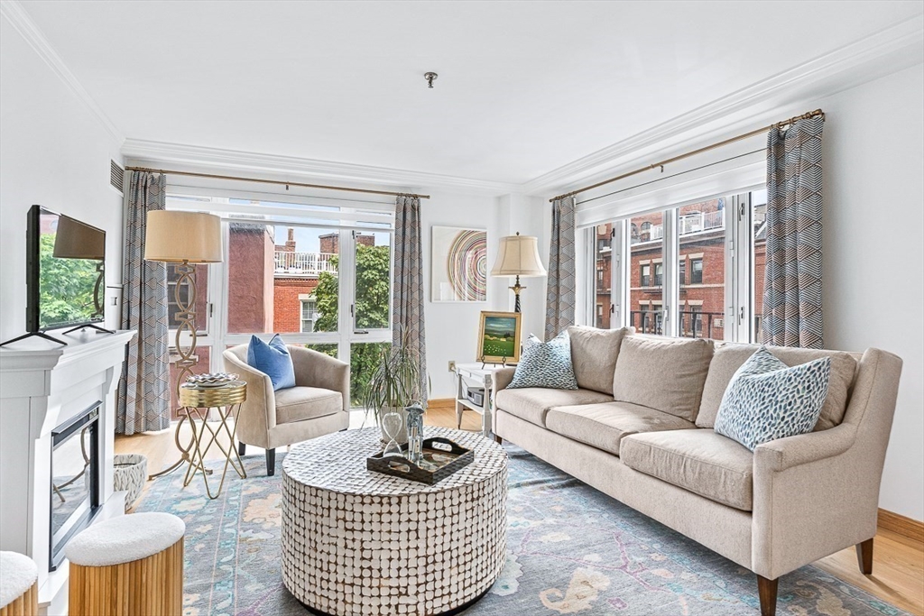 350 North St # 301
