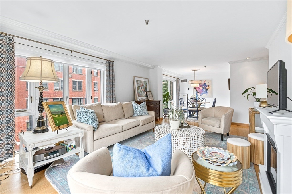 350 North St # 301