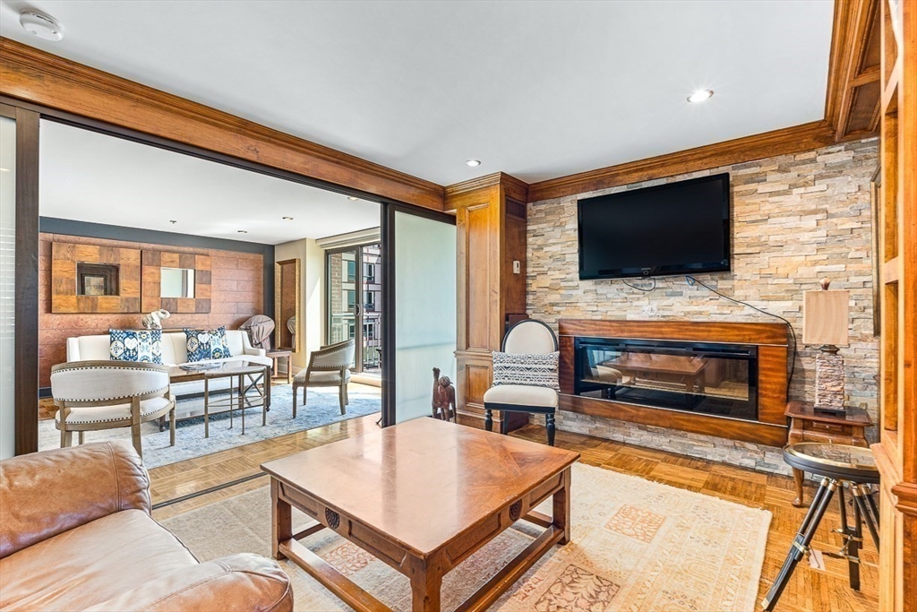 357 Commercial St # 311