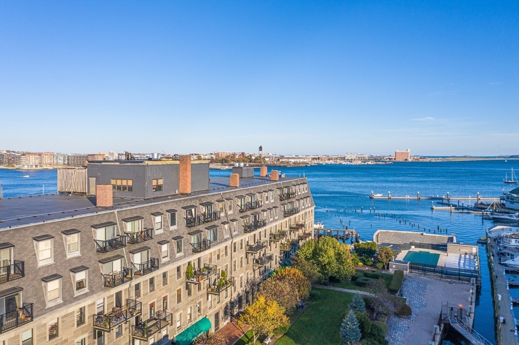 28 Atlantic Ave., Bays 135-138