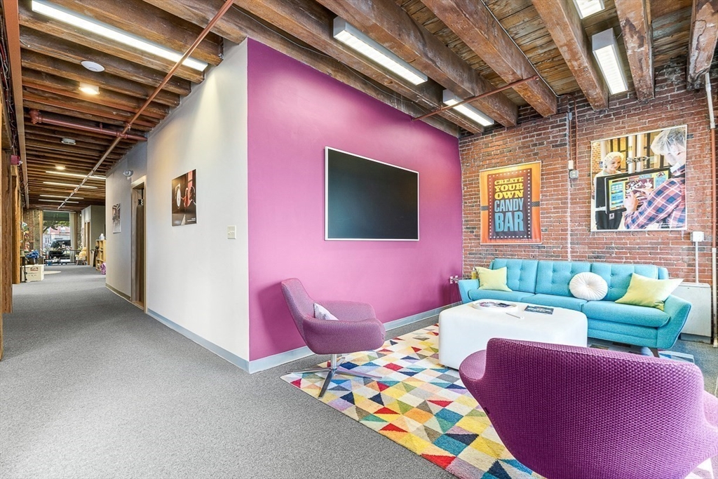 28 Atlantic Ave., Bays 135-138