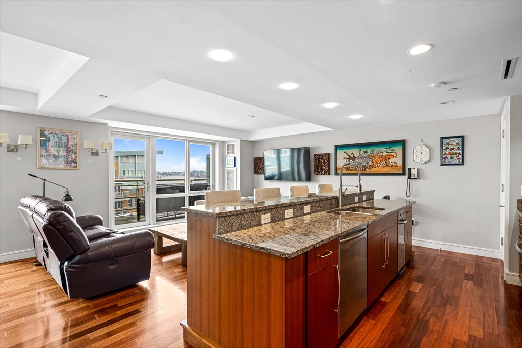 4 Battery Wharf # 4608