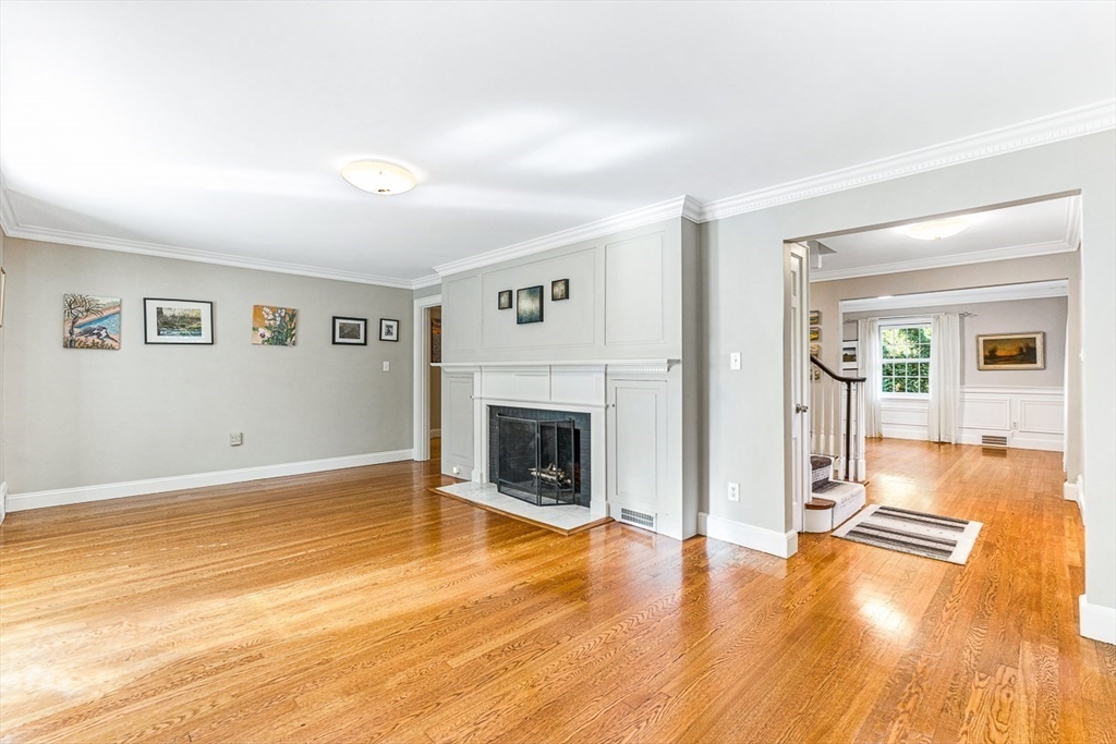 24 Bellevue Street