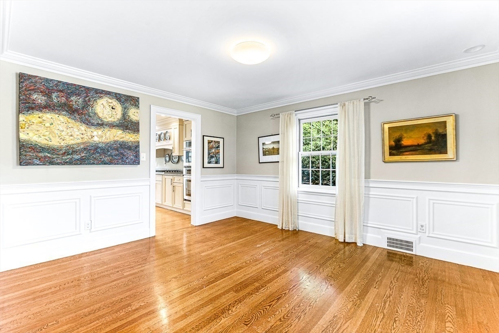 24 Bellevue Street