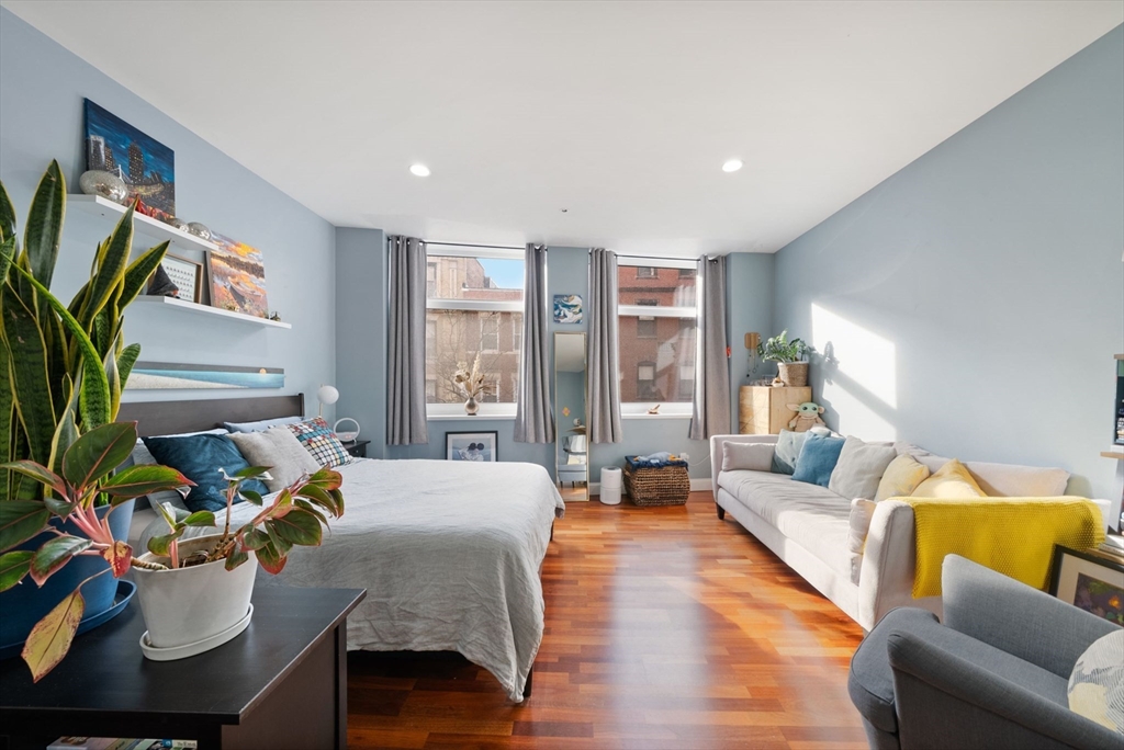 300 Commercial Street # 310