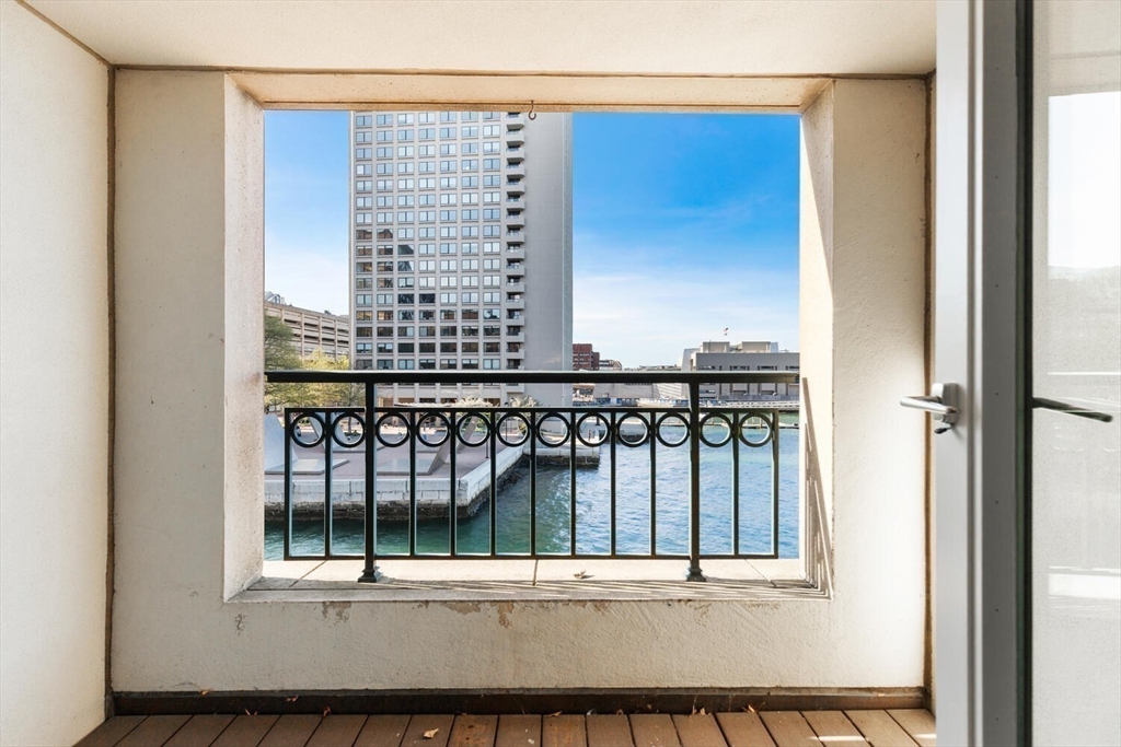 20 Rowes Wharf # 309