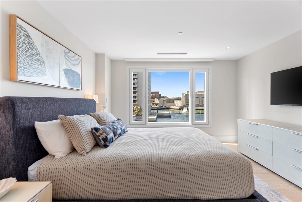 20 Rowes Wharf # 309