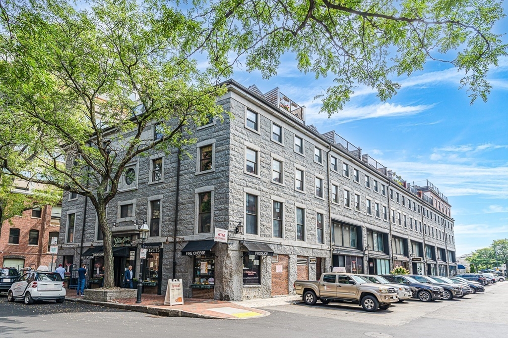 1 Commercial West