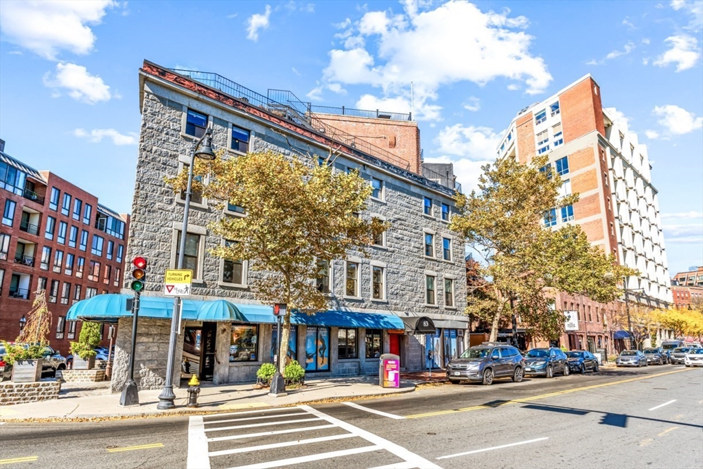 1 Commercial West