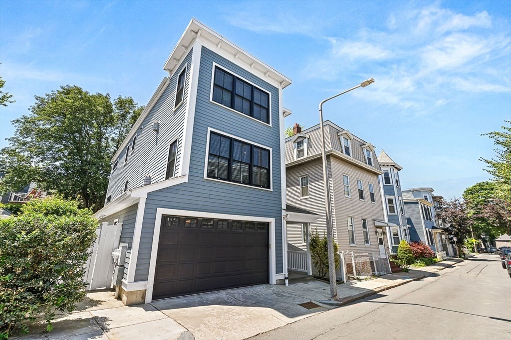 30 Middle St. # 1