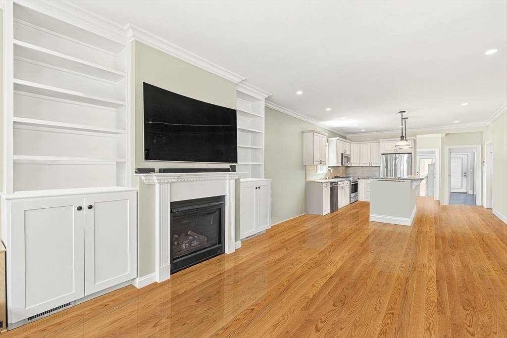 30 Middle St. # 1