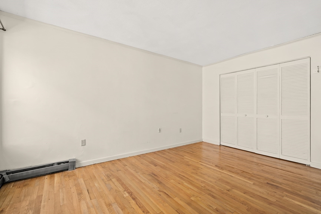 181 Salem Street # 18F