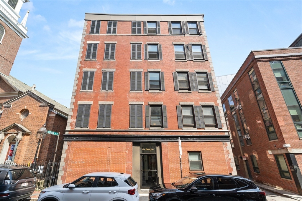 181 Salem Street # 18F