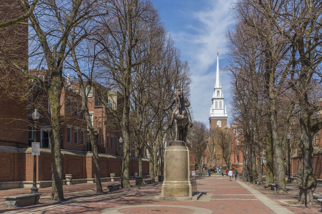 181 Salem Street # 18F