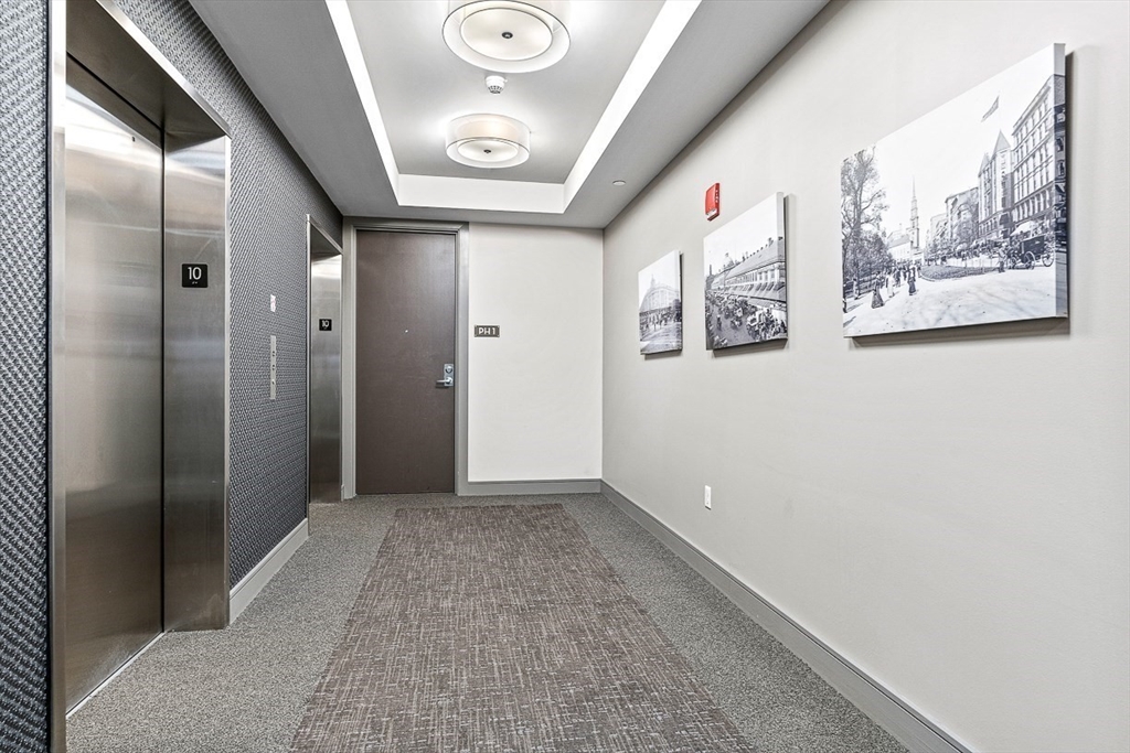 121 Portland St Unit: PH3