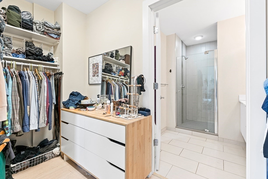 121 Portland St Unit: PH3