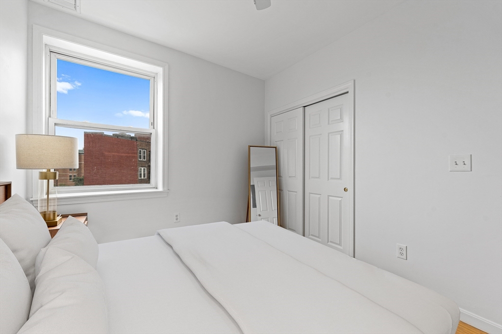 464 Hanover Street # 9A