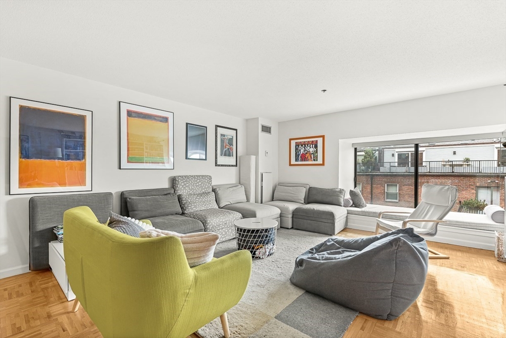 357 Commercial St # 514