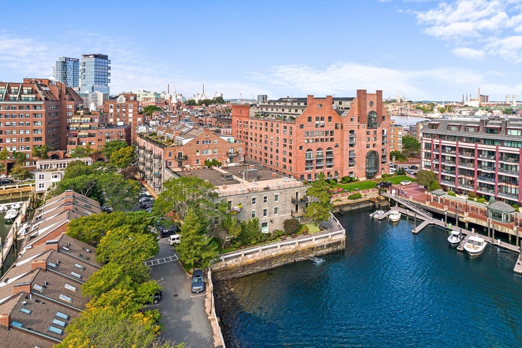 357 Commercial St # 514