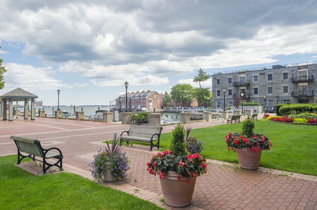 357 Commercial St # 514