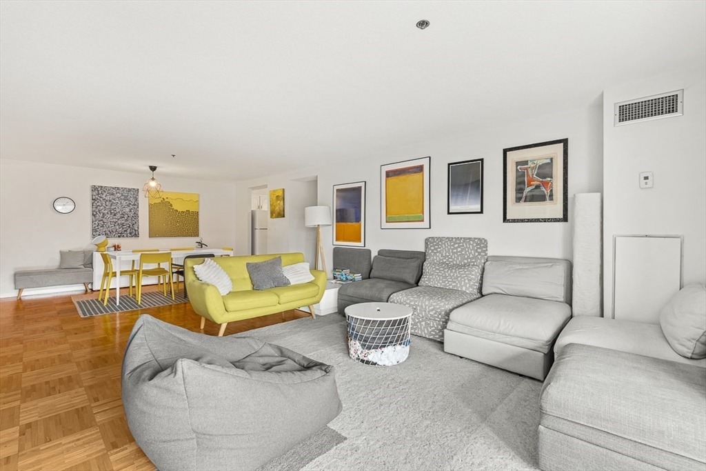 357 Commercial St # 514