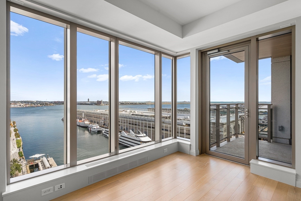 133 Seaport Blvd # 1516