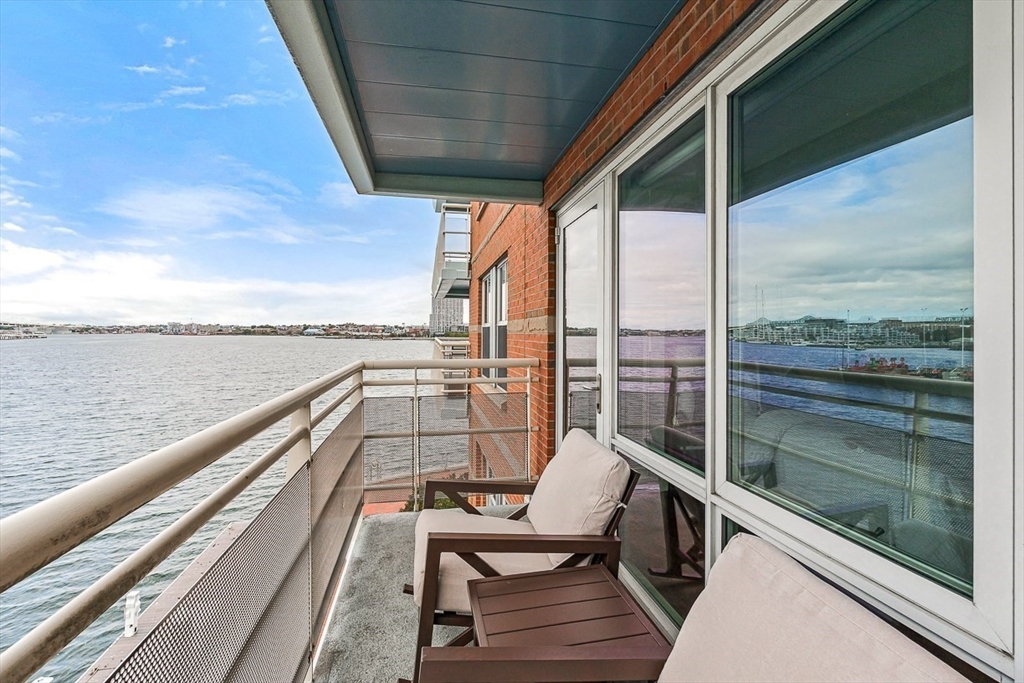 3 Battery Wharf # 3309