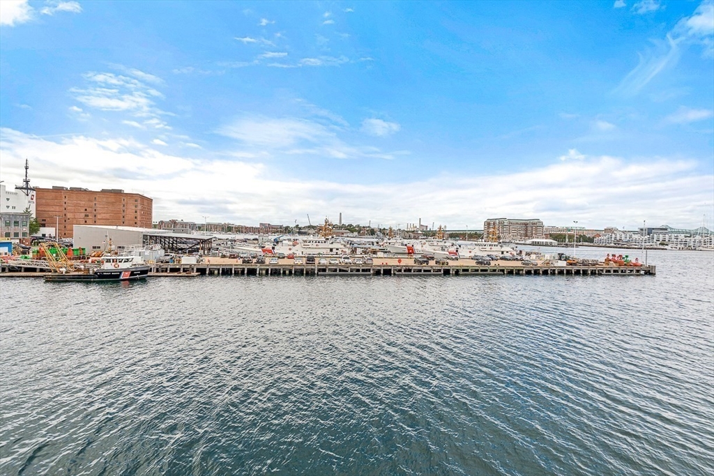 3 Battery Wharf # 3309