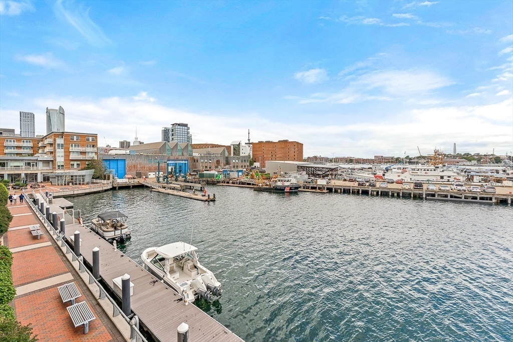3 Battery Wharf # 3309