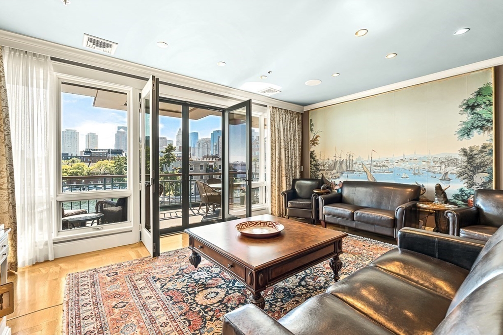 40 Battery St # 305