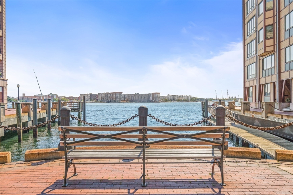 40 Battery St # 305