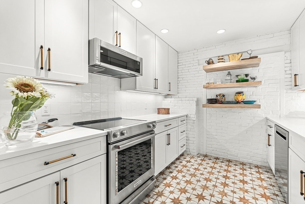 28 Atlantic Ave # 534