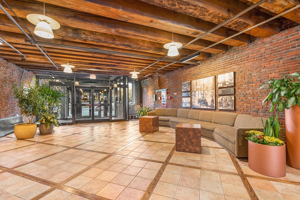 28 Atlantic Ave # 534